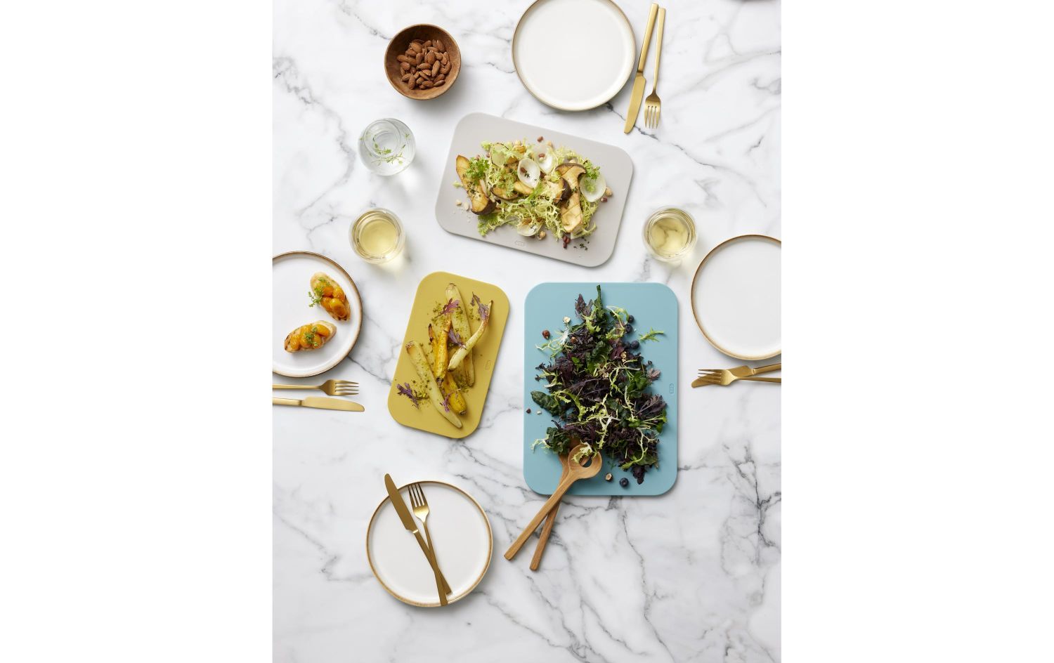 Salat, Salatplatten, Holzservice, Farben, Tischgeschirr