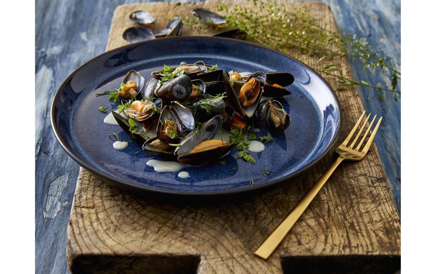 Muscheln, Miesmuscheln, blaues platter, Teller, Kräuter, muscheln, miesmuschel, platte, creme sauce, blaue schale