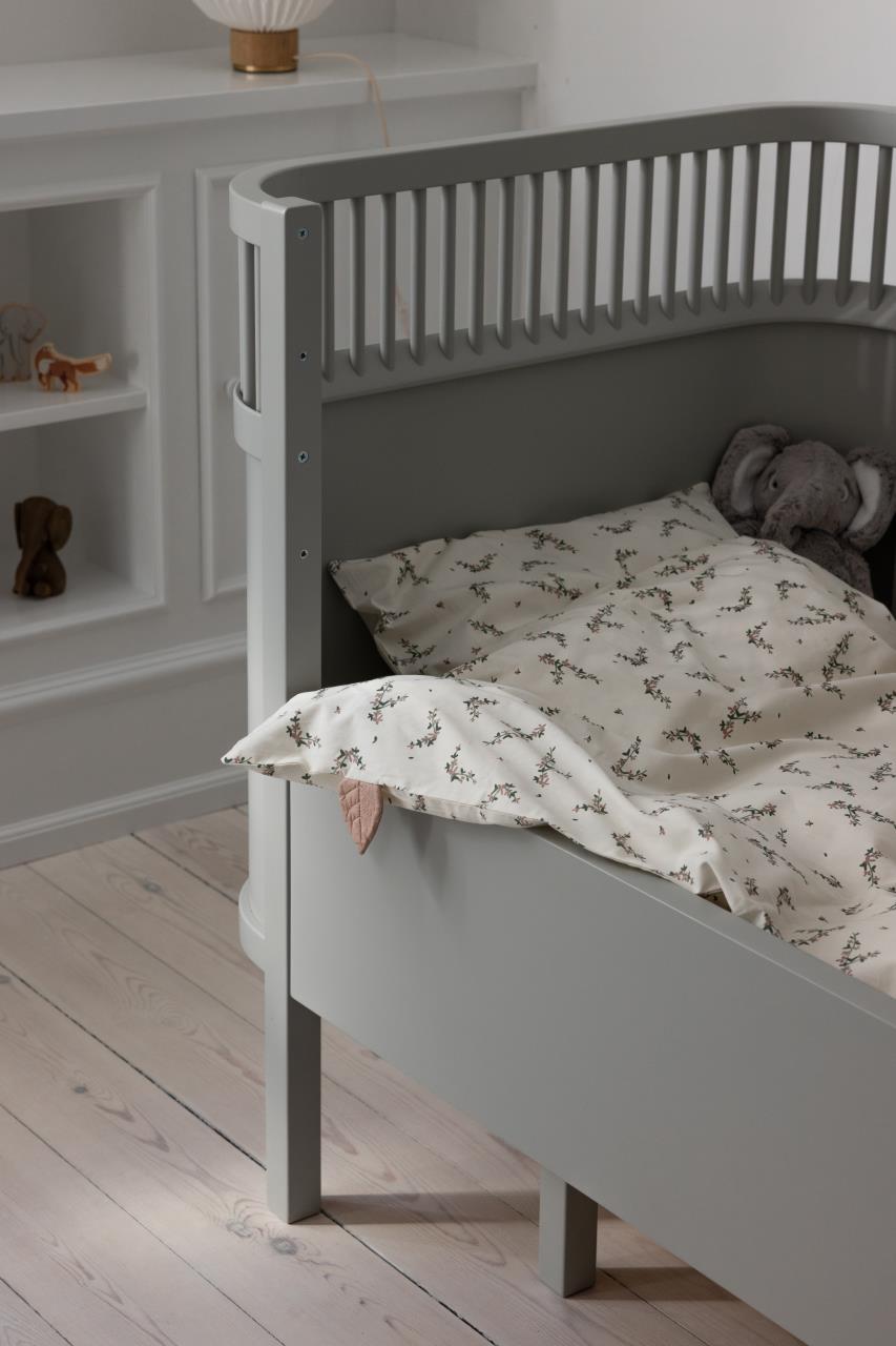 Krippe, Mobiliar, Bett für Säuglinge