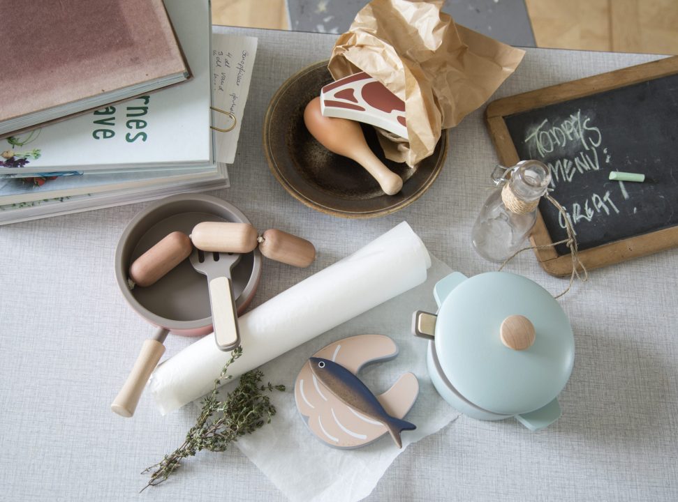 Sebra Food, Fleisch und Fisch aus Holz Sebra Food, Fleisch und Fisch aus Holz