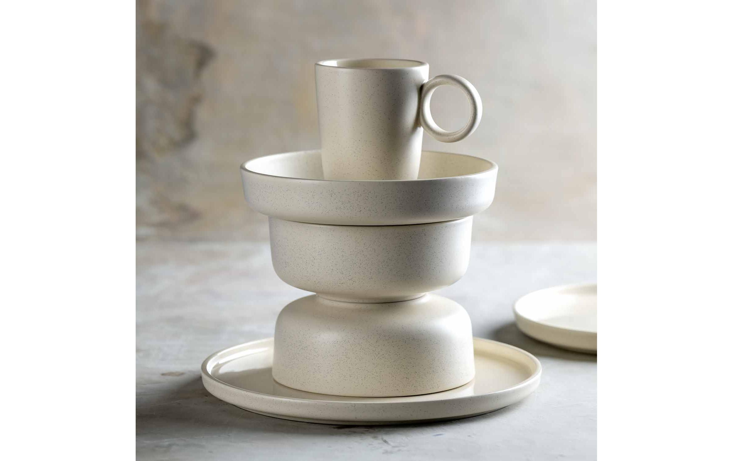 Untertasse, Tasse, Untertasse, Tasse, Untertasse, Tasse