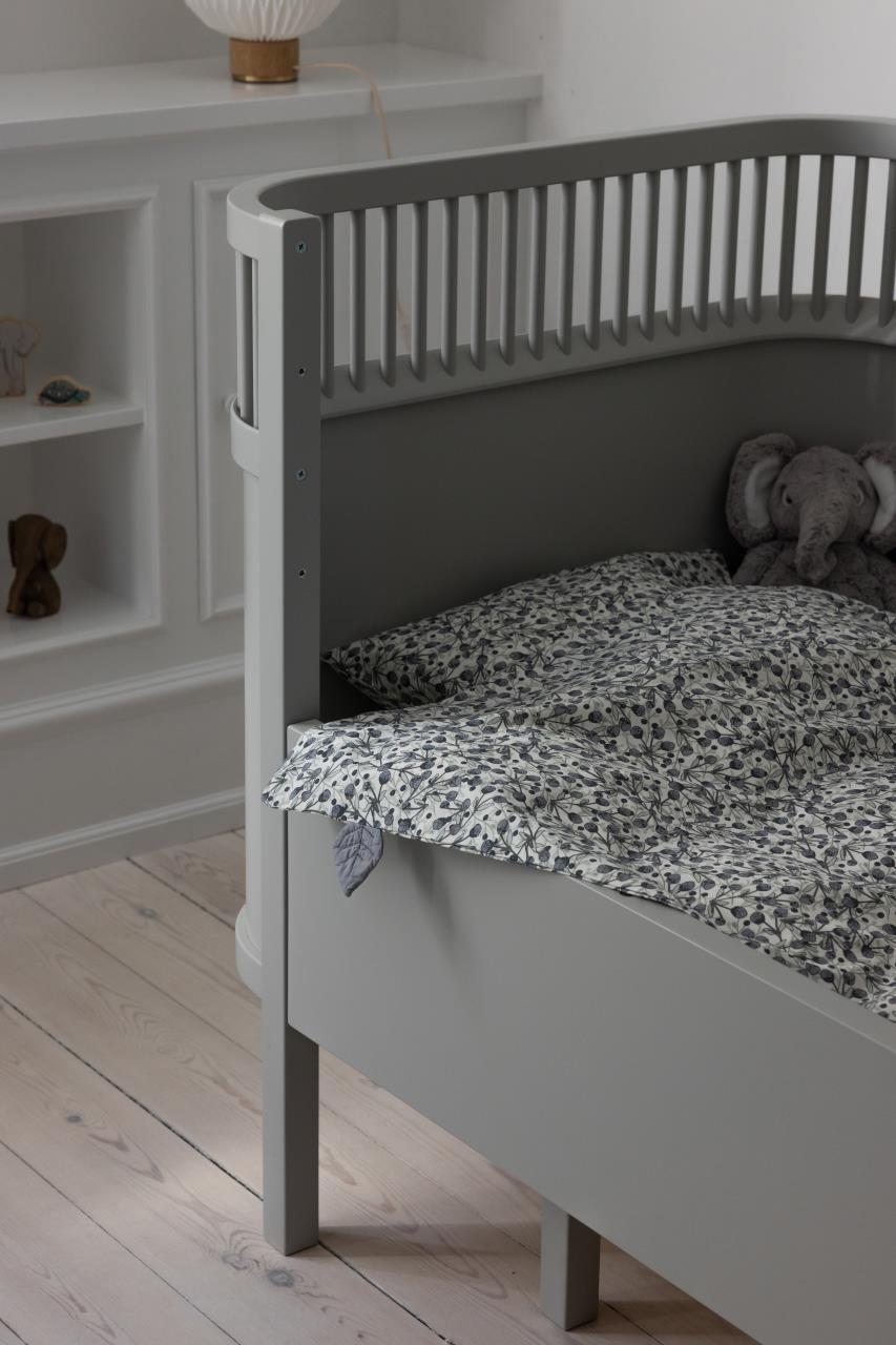 Krippe, Mobiliar, Bett für Säuglinge