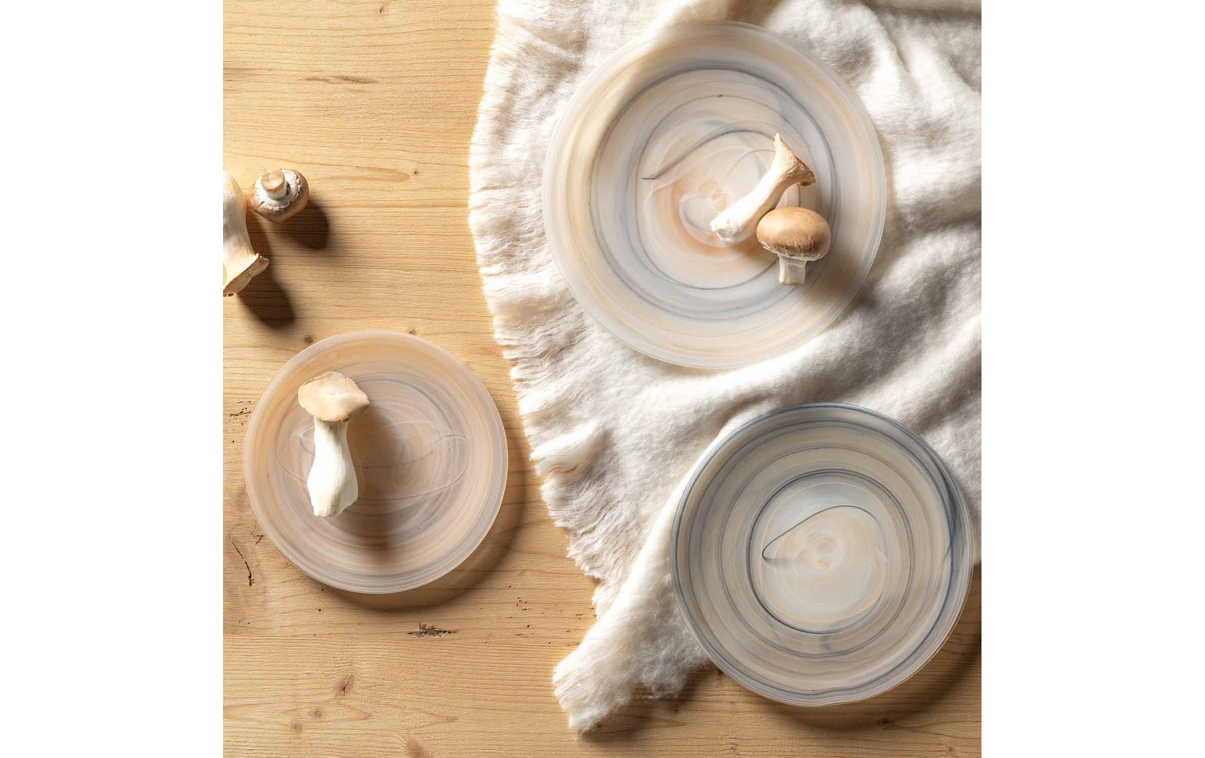 Leonardo Teller 18 beige/schw.ALABASTRO