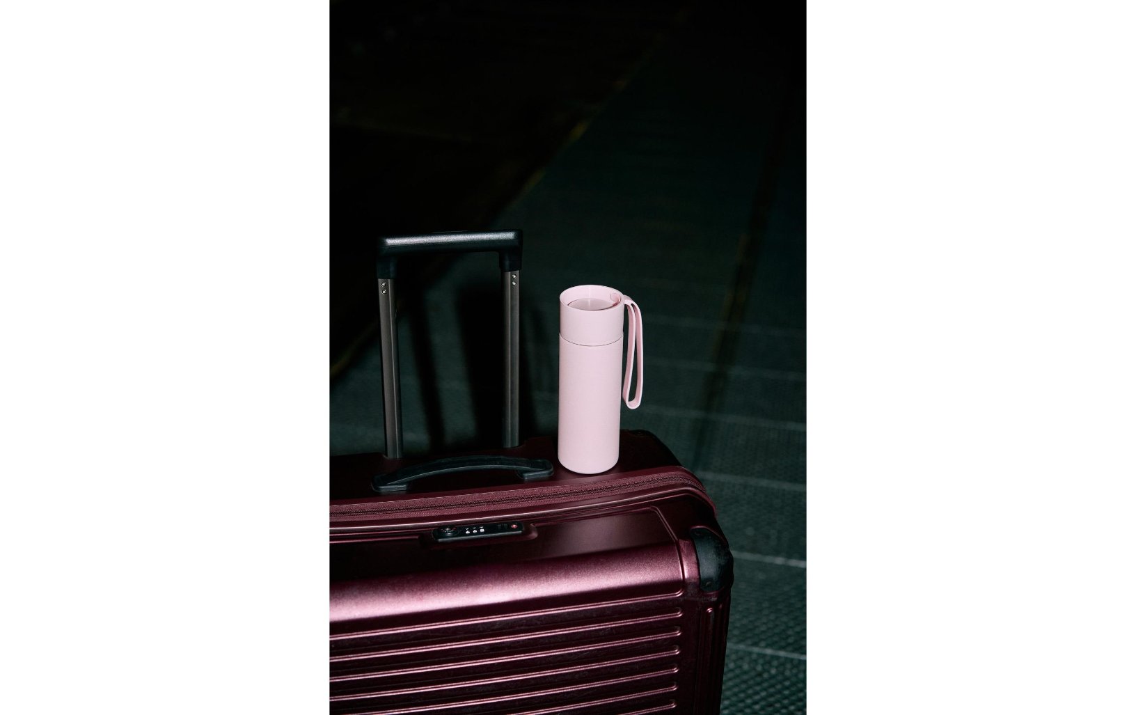 Reiseflasche, Trinkflasche, rosé, Wasserbehälter, Koffer-Accessoire