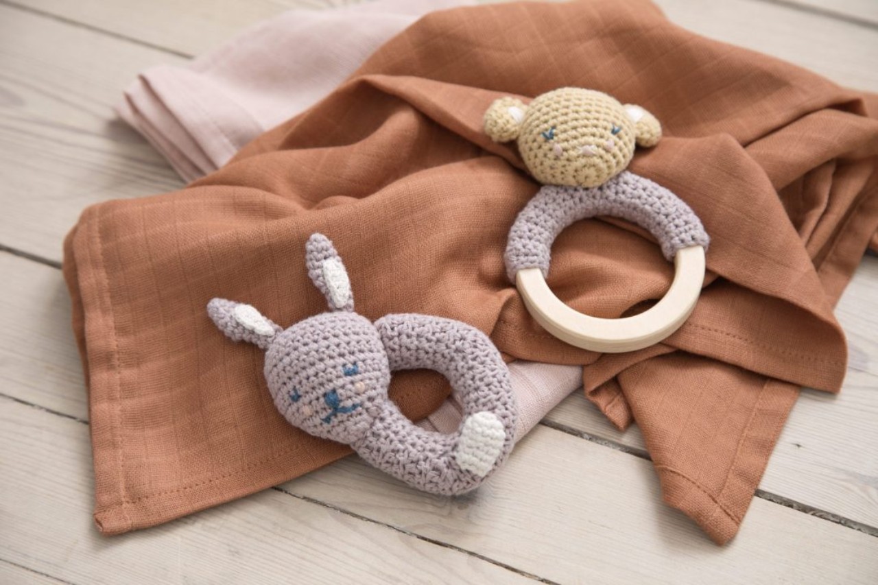 amigurumi, rassel, baby toy, gestrickt, kaninchen