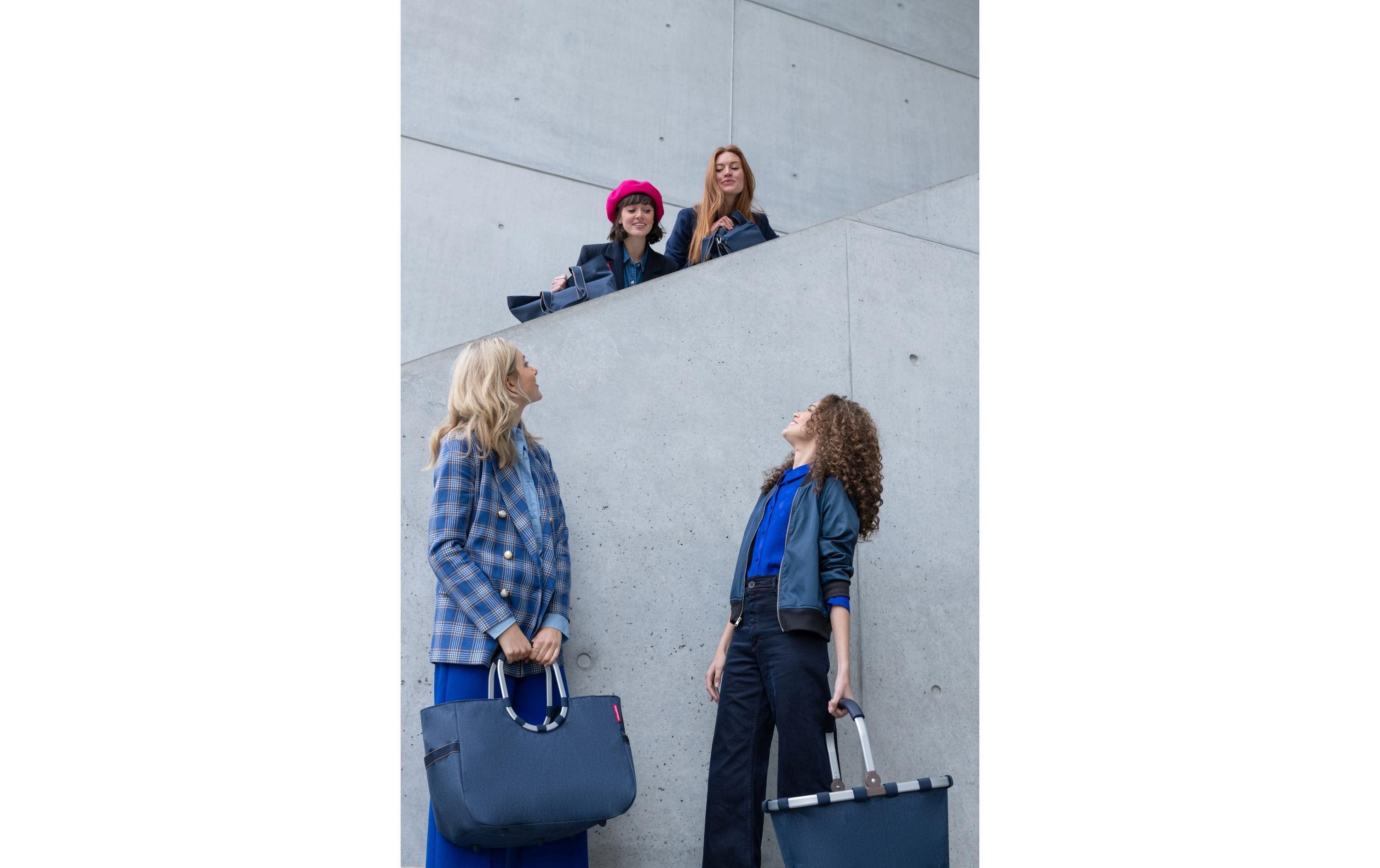Person, Tasche, Kleidung, Mantel, Handtasche