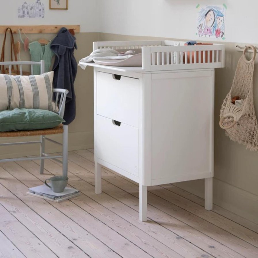 Moebel, Tabelle, Krippe, Babybett