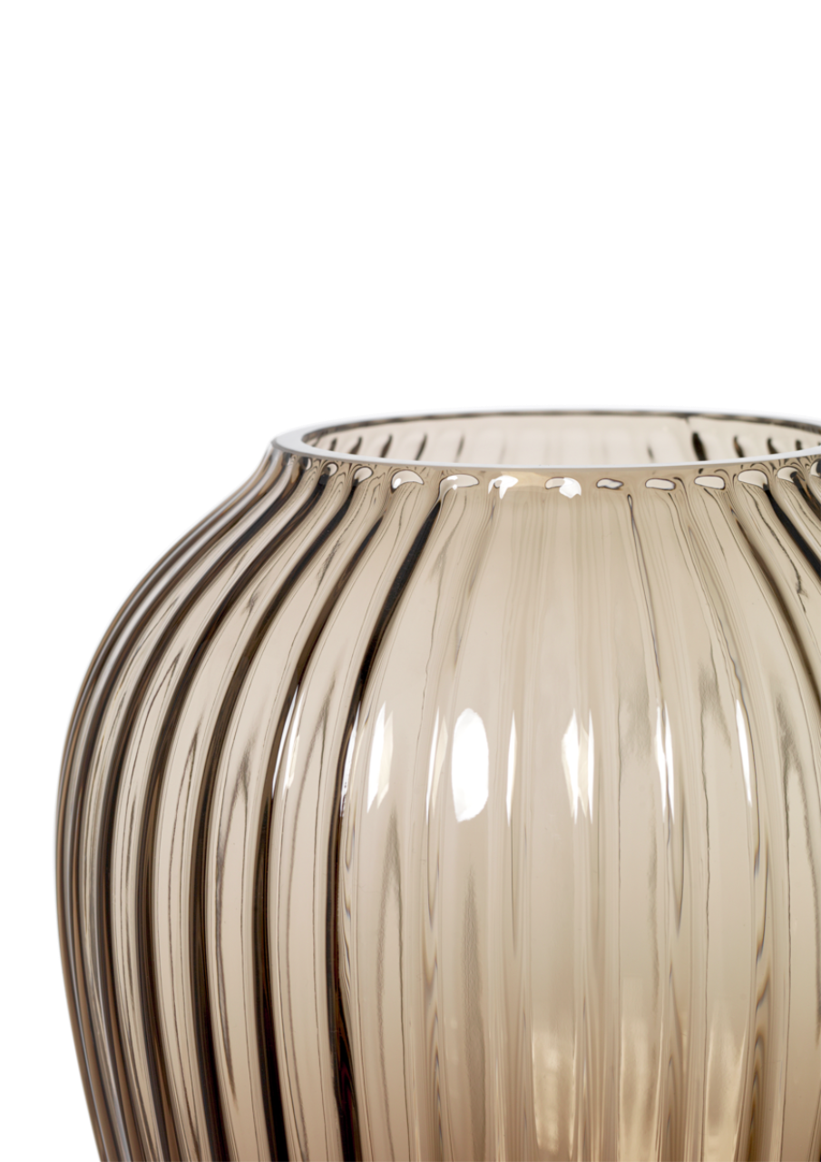 Hammershøi Vase, 18.5cm, Walnuss