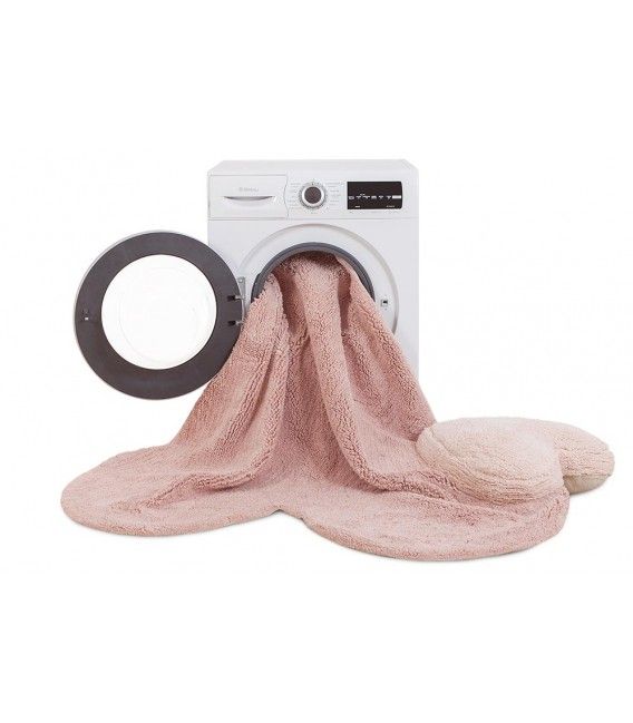 Rug Puffy Love Nude